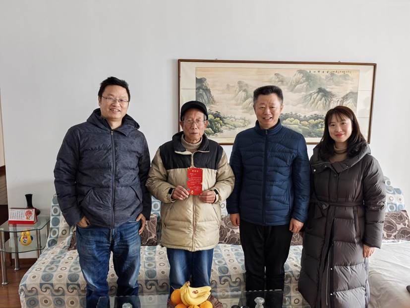 院领导慰问陈天佑